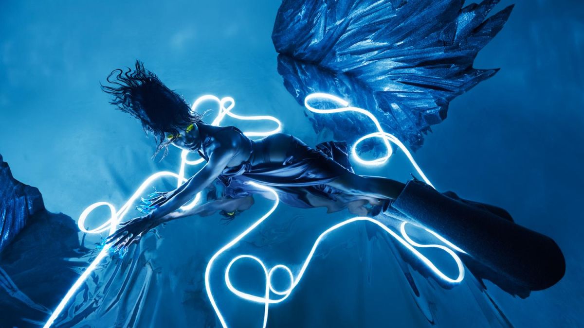 芸術写真 SKY  (art photography works) Unveiling World 2.0: Eliska Sky's Visionary Approach to Fashion